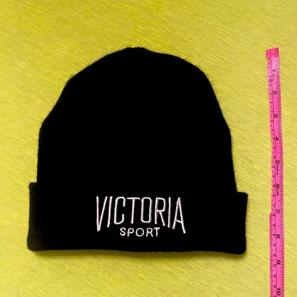 COPY - *LikeNew* Victoria's Secret Sport Knit Beanie Hat Black *RARE* - Picture 3 of 5